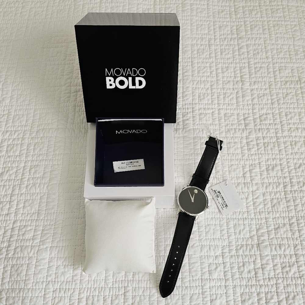 Movado Bold Mens Watch - Picture 6 of 10